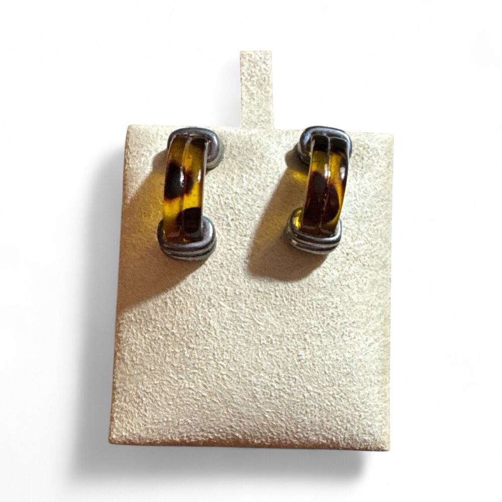 Faux Tortoise Shell Earrings 1” Silver Plate\